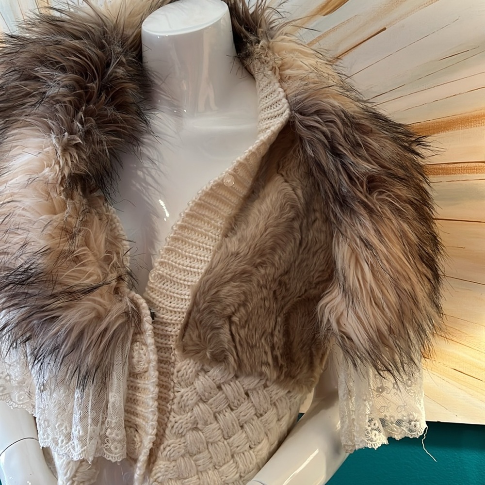 2026 Winter!!🚨Faux fur collar and lace - Picture 6 of 7